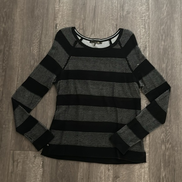 Rag & Bone Jeans Mesh Black White Striped Long Sleeve Sweater - Medium - Picture 3 of 5